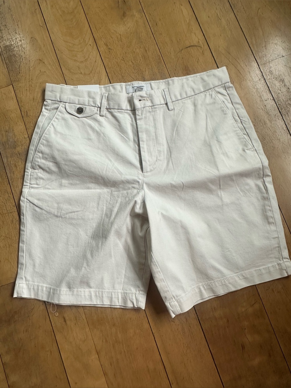 Banana Republic White - Cream Flat-Front Men's Shorts